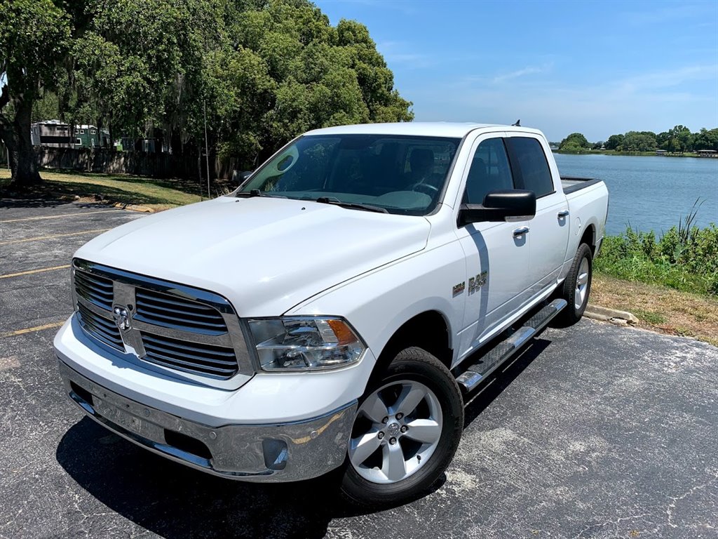 2017 RAM Ram 1500 Pickup Big Horn photo 2