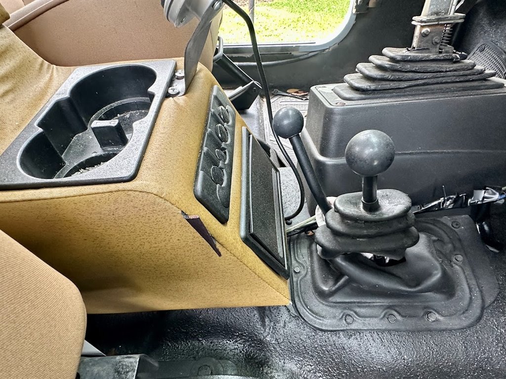1982 Jeep Scrambler - Photo 14