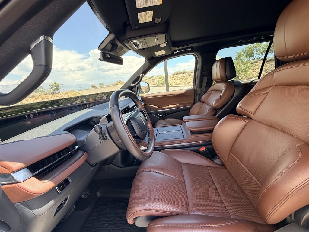 2025 Lincoln Navigator Reserve - Photo 16