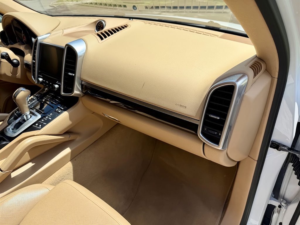 2017 Porsche Cayenne Platinum Edition - Photo 14