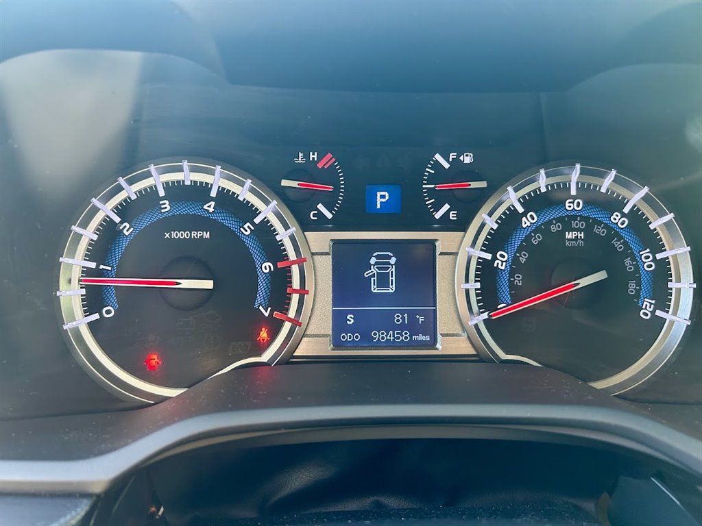 2017 Toyota 4Runner SR5 - Photo 14