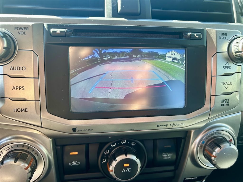 2017 Toyota 4Runner SR5 - Photo 15